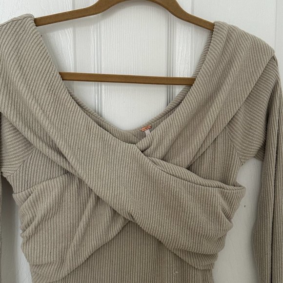 Free People Marley Top in Oatmeal - Picture 2 of 3